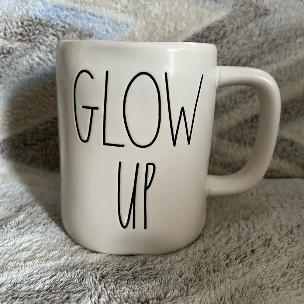 Rae Dunn Mug ☕️